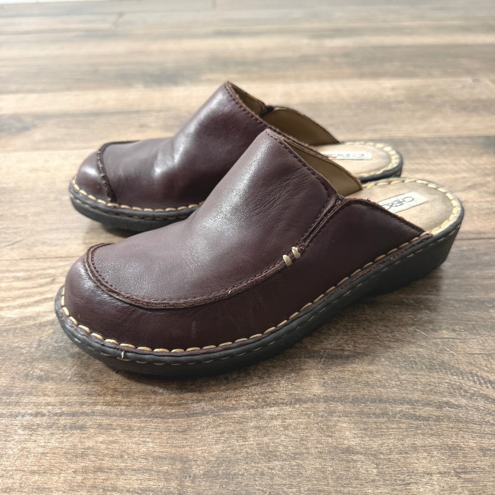 Cherokee Vintage Women's Burgundy Contrast Stitch Leather Slip-On Mules Clogs,8